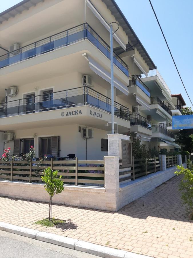 U Jacka Apartment Neoi Poroi Exterior photo