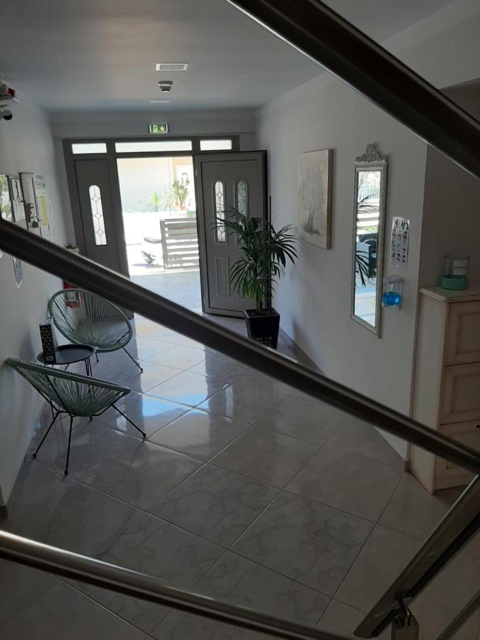 U Jacka Apartment Neoi Poroi Exterior photo